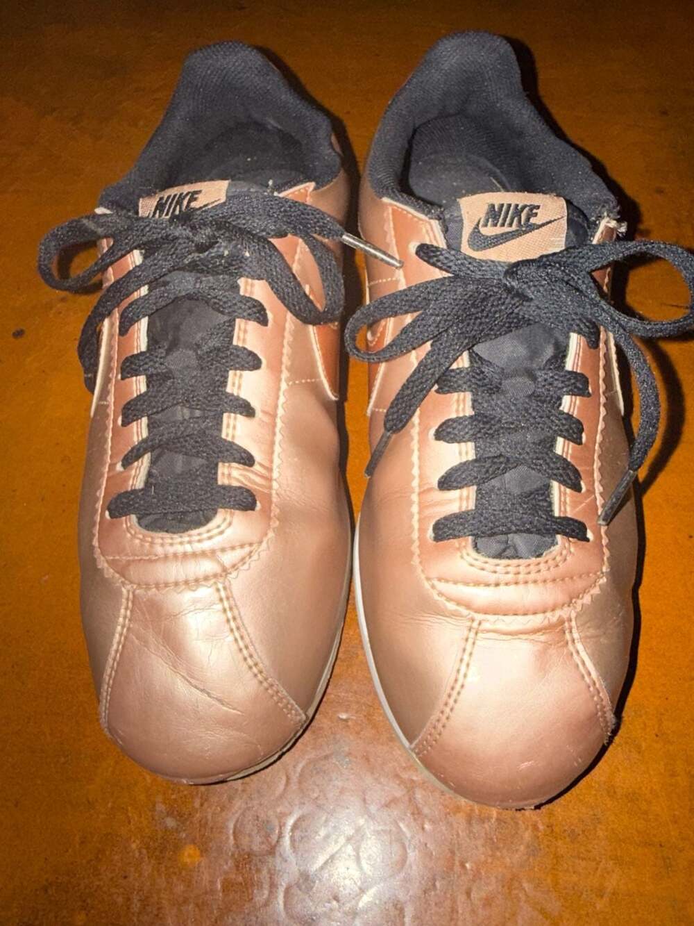 Nike Classic Cortez Women's Metallic Rose Gold Pink 807471-990 Sneakers Sz 8.5
